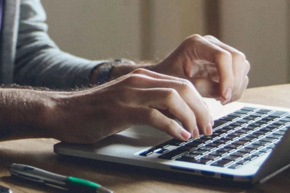 benefits of author website