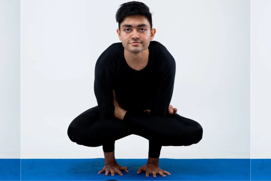 Kukkutasana